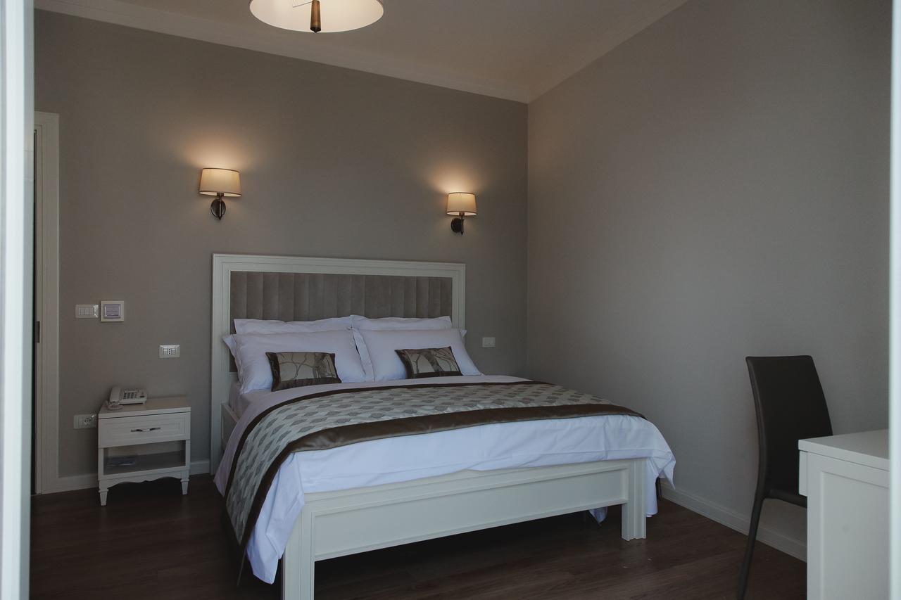 Amfiteatri Boutique Hotel Δυρράχιο Εξωτερικό φωτογραφία